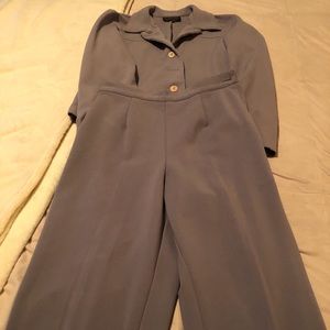 Pants suit with spandex for that edit you want